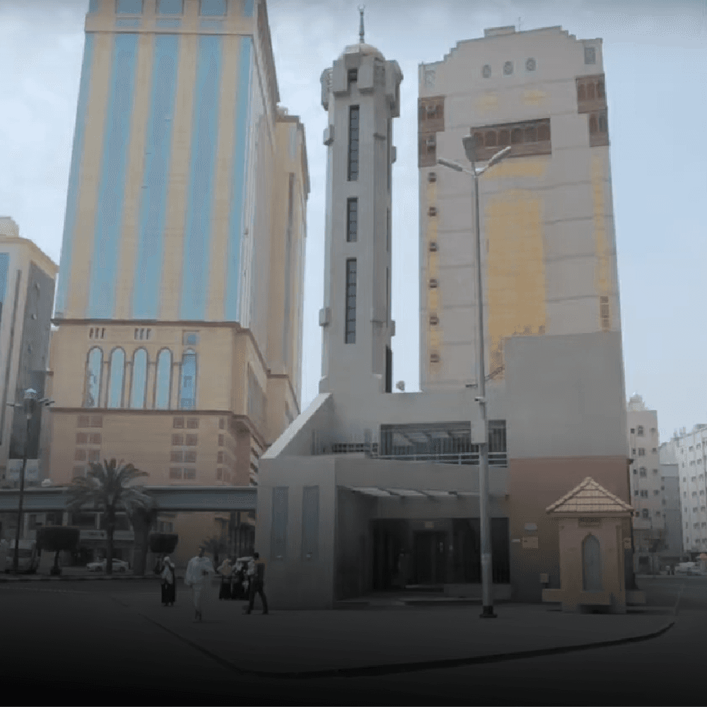 Shared Journey Experience to Explore Makkah’s Landmarks