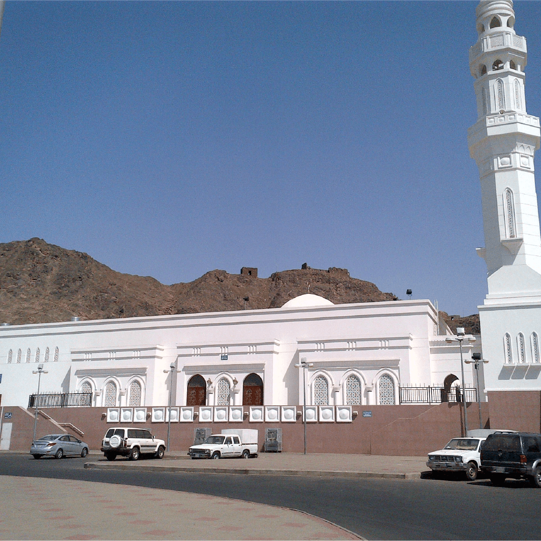 Experience the Visit to the First Migration Paths